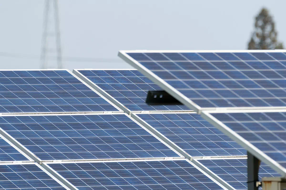Installazione-fotovoltaico-copertura-industriale